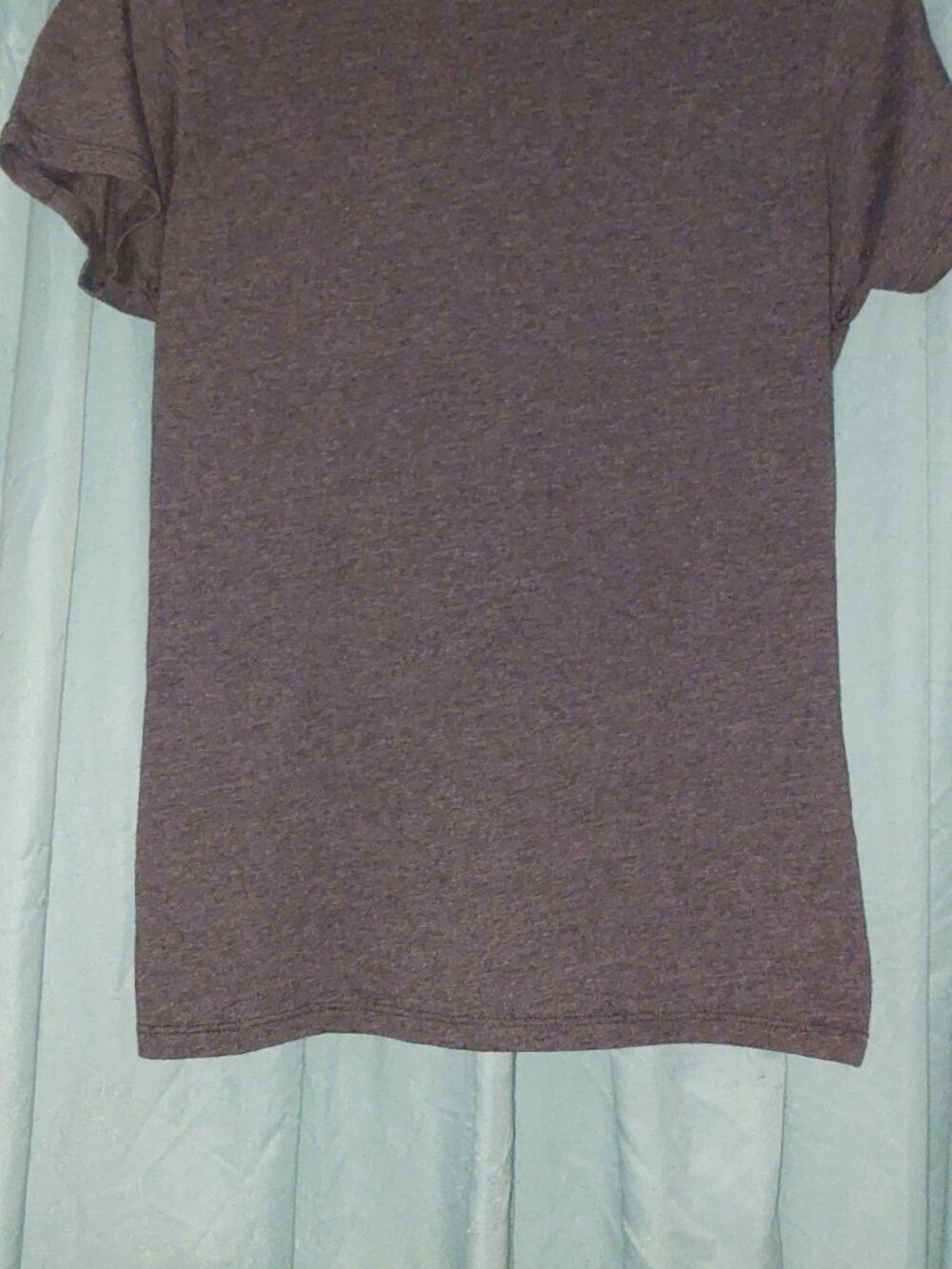 Universal Studios Battlestar Galactica Vintage Group Poster Essential T-Shirt Sm - Picture 5 of 5